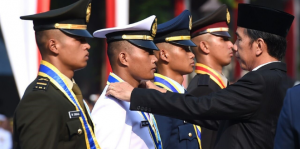 Mau Jadi Perwira Angkatan Laut, Nih Penerimaan Calon Taruna & Taruni AAL Sudah Dibuka