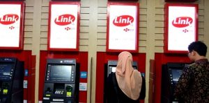 Perbedaan ATM Link dan ATM Bersama Serta Besaran Biayanya