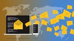 Email adalah