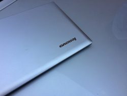 3 Cara Melihat Tipe Laptop Lenovo Paling Mudah dan Gratis