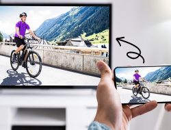 Cara Menghubungkan Handphone ke TV Tanpa Aplikasi Tambahan