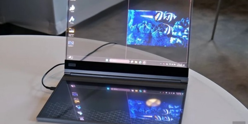 Laptop Transparan Lenovo Hadir di MWC 2024