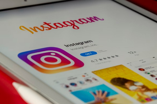 Cara Mendapat Centang Biru di Instagram