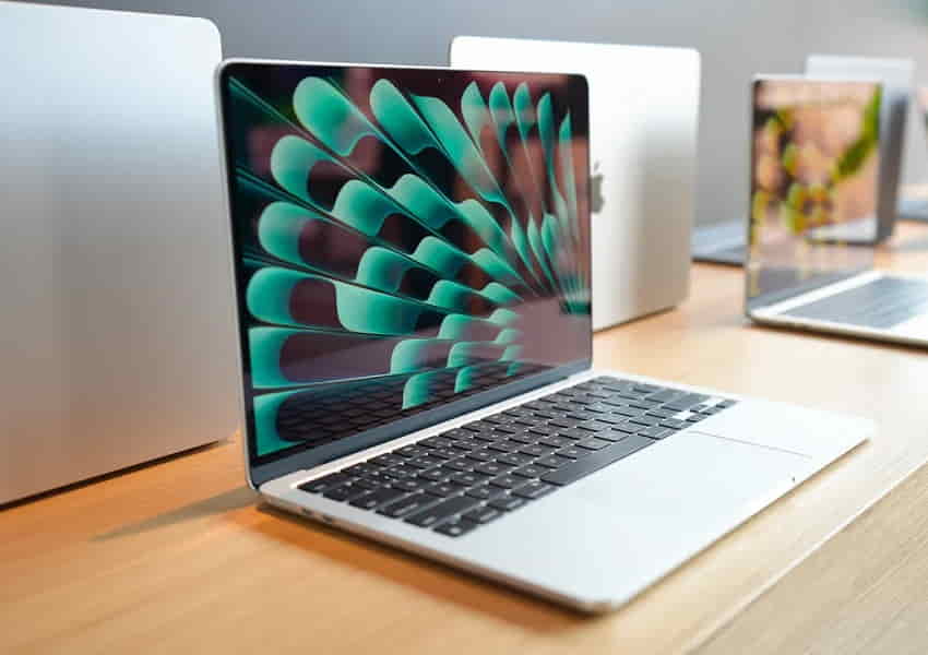 Macbook Air M3 Rilis, Laptop Apple yang Awet 18 Jam